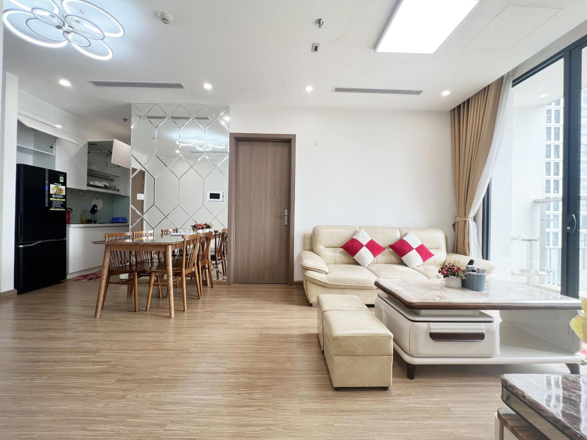 Luxury Apartment Vinhomes Skylake Hanoi Buitenkant foto